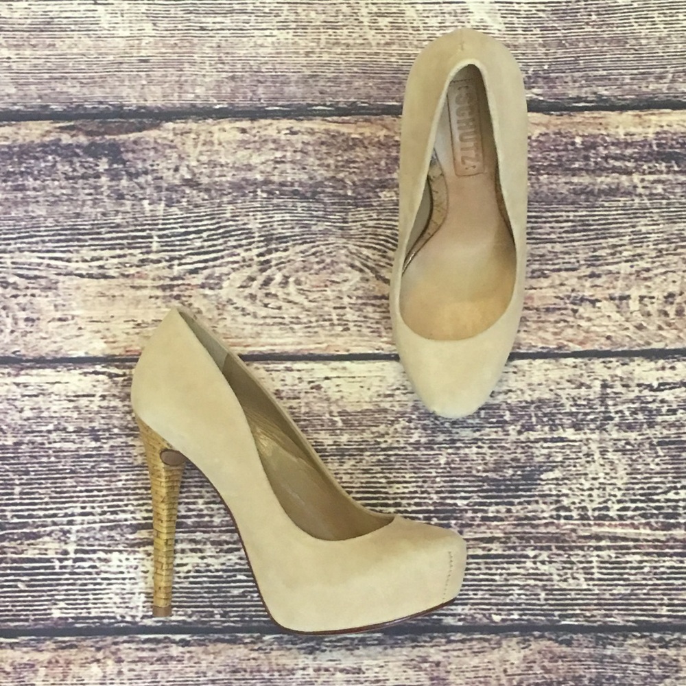 EUC Sz 6 Schutz Beige Suede & Rattan/Wicker Heels